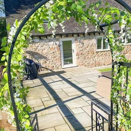 Villa Luxury Detached Peak District Stone Barn - Dog Friendly Hazelwood Exterior foto