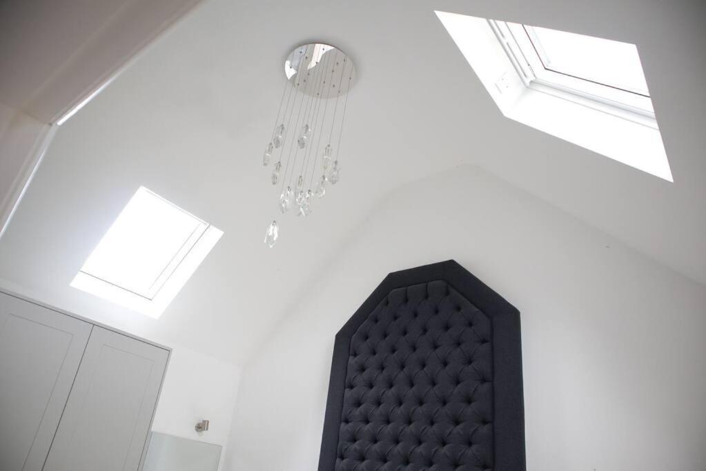 Villa Luxury Detached Peak District Stone Barn - Dog Friendly Hazelwood Exterior foto